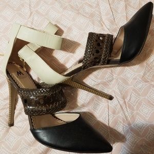 Sexy stilettos strappy pointed pump heels